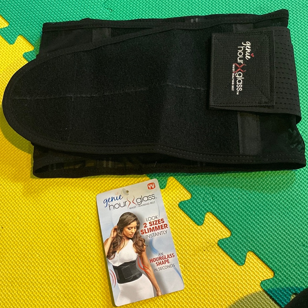 Genie Hourglass Waist Trimmer: Size M/L